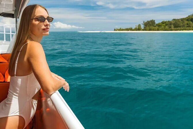 PhiPhi, Maya Bay, Bamboo with Sunset Premium Sea Tour From Phuket - The Experience in Detail