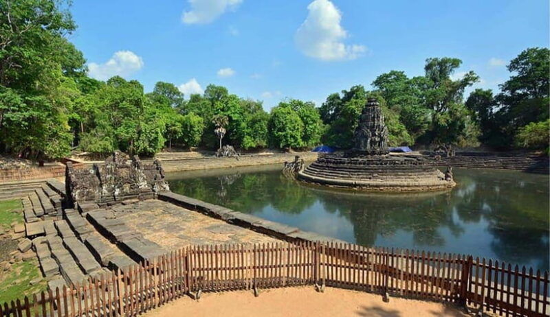 phnom-bakheng-sunset-tour-pre-rup-neak-pean-preah-khan