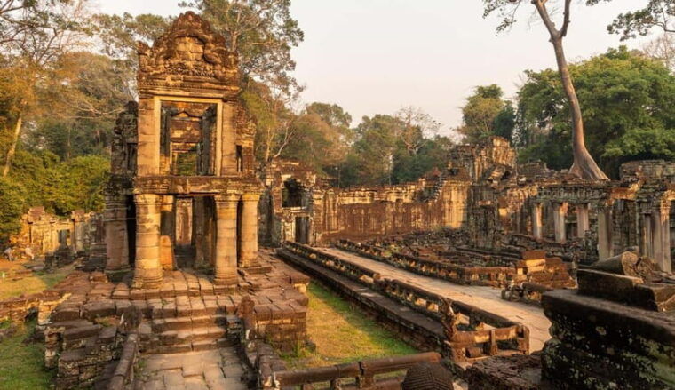 phnom-bakheng-sunset-tour-pre-rup-neak-pean-preah-khan