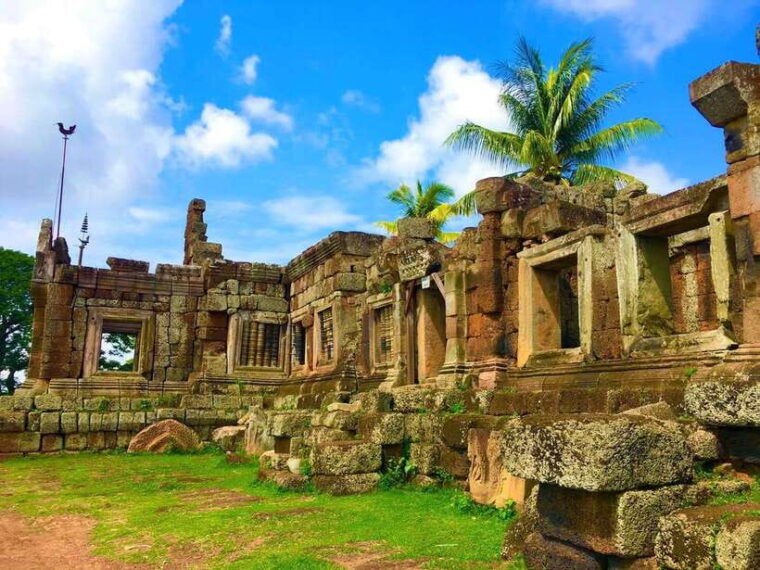 phnom-chisor-tonle-bati-private-tours-from-phnom-penh