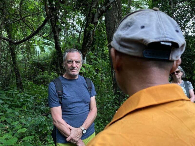 Phnom Penh: Battambang Day Trip with Bamboo Train Ride - Lunch at Jaan Bai Restaurant