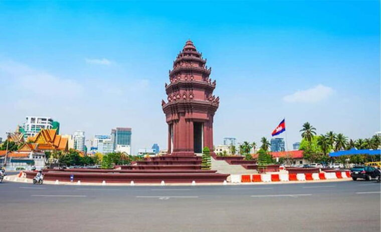 phnom-penh-city-tour-by-tuk-tuk