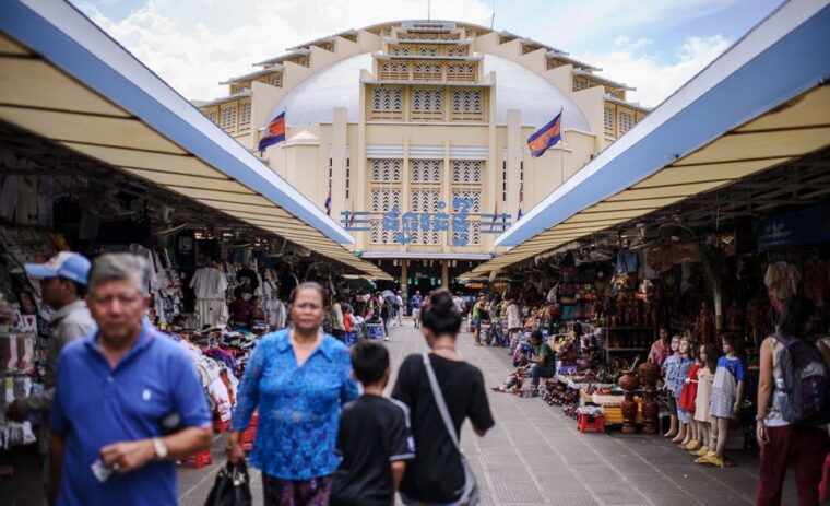 phnom-penh-city-tour-by-tuk-tuk