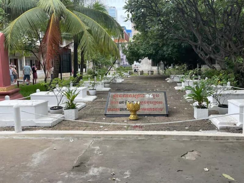 Phnom Penh: Discover Toul Sleng & Choeung Ek Genocide Museum - FAQ