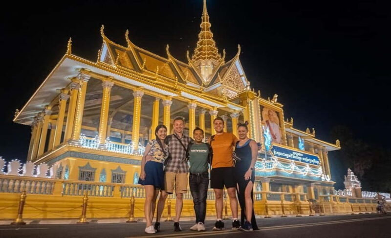 Phnom Penh: Evening City Tour by Tuk Tuk with 1 Dinner - The Itinerary Breakdown: What to Expect