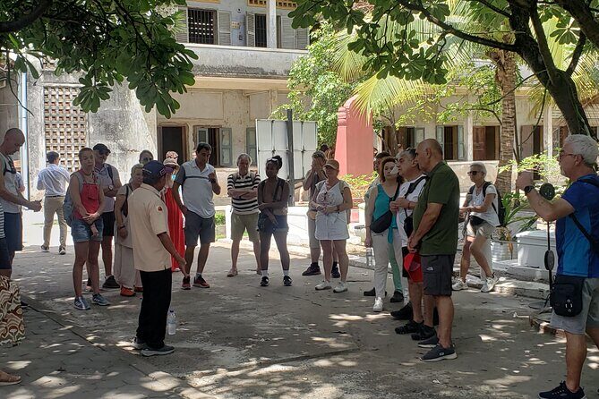 Phnom Penh full day Tour - Authentic Experiences and Insights