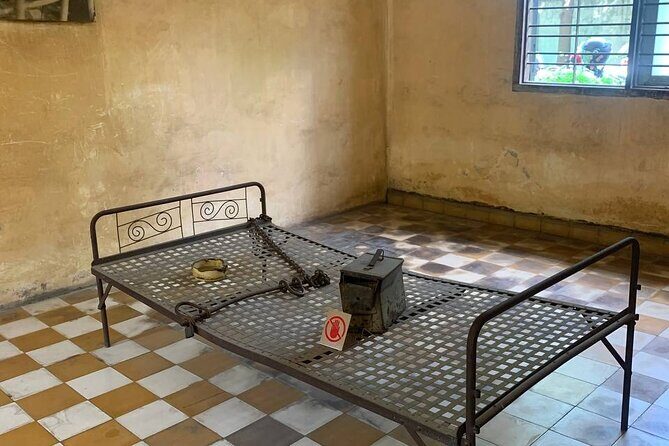 Phnom Penh full day Tour - FAQs