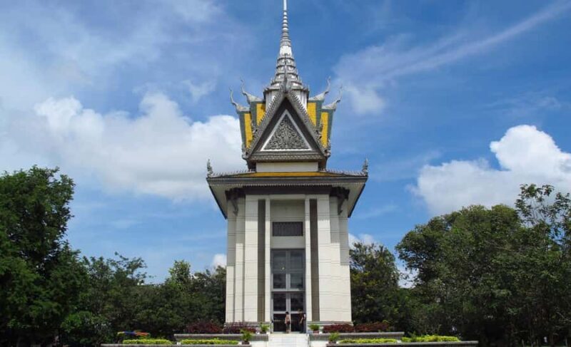 Phnom Penh: Haft-Day to Tuol Sleng Museum & Killing Field - Key Points