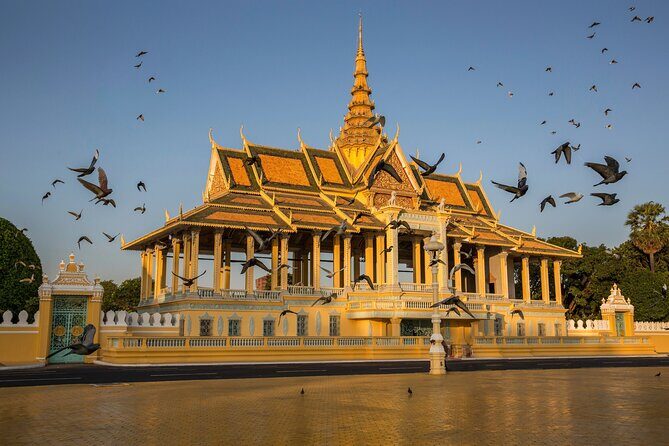 Phnom Penh Half-day Tour From Phnom Penh City - Key Points