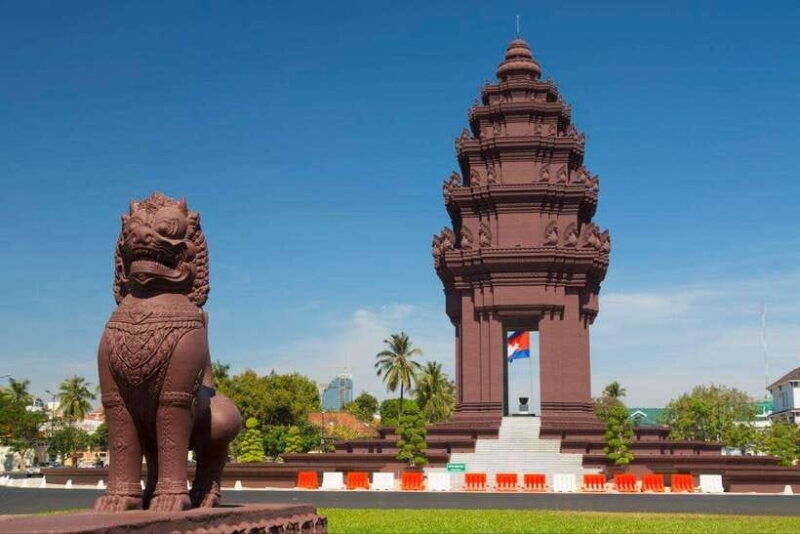 phnom-penh-hidden-gems-city-walking-tour-with-a-local-guide