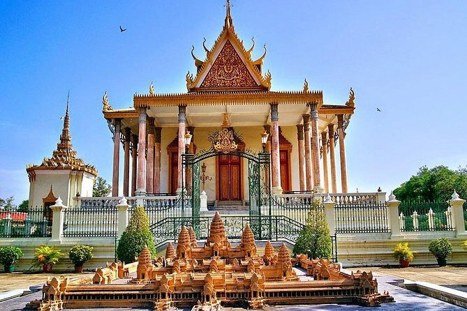 Phnom Penh Highlight City Tours - Discover the Highlights of Phnom Penh
