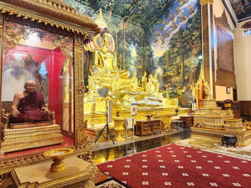 Phnom Penh: Highlights Tour Including S21 and Killing Fields - Transportation, Timing, and Group Size