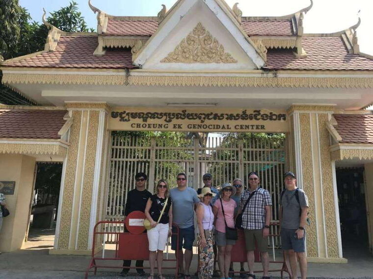 phnom-penh-killing-field-toul-sleng-genocide-museum-tour