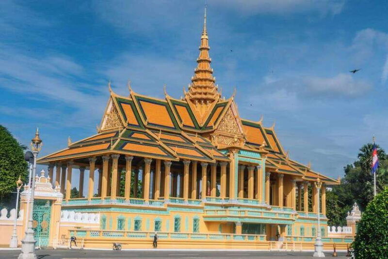 phnom-penh-mekong-river-sunset-cruise-with-free-flow-drink
