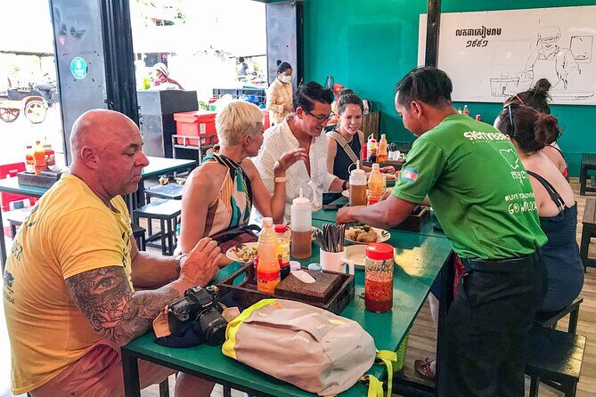 Phnom Penh Morning Foodie & Street Art Tour by Tuk-Tuk - What to Expect from the Phnom Penh Morning Foodie & Street Art Tour