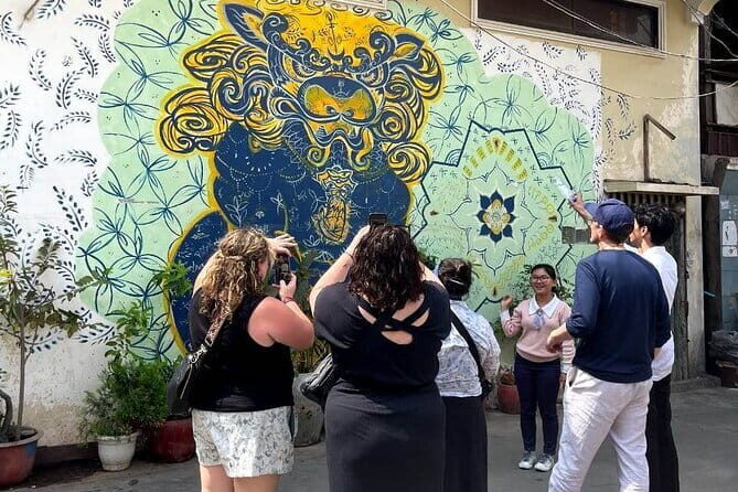 Phnom Penh Night Tuk Tuk Adventure and Local Food Tasting Tour - Authentic Experiences & Local Insights from Past Travelers