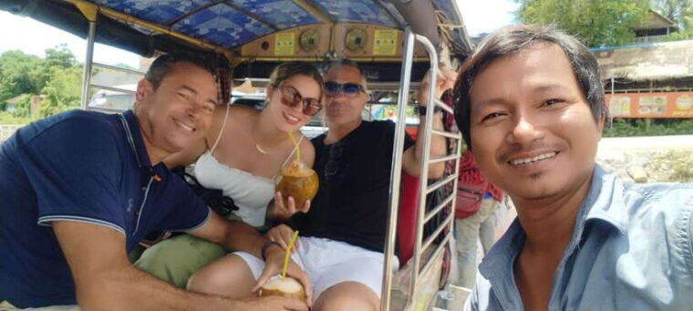 phnom-penh-private-city-tour-by-tuk-tuk-with-10-highlights
