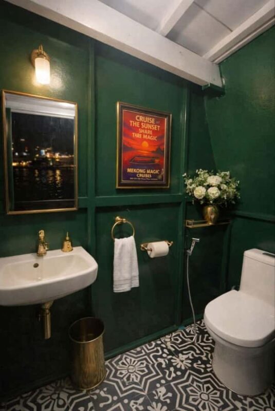 Phnom Penh: Private (Entire Boat) Mekong River Sunset Cruise - Who Will Love This Experience?