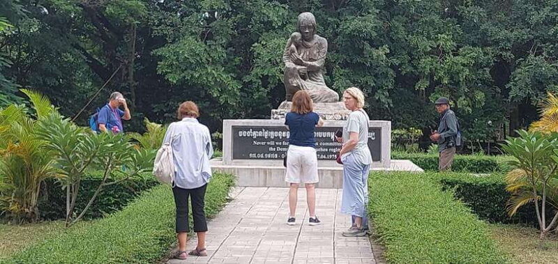 phnom-penh-private-guided-sightseeing-day-tour
