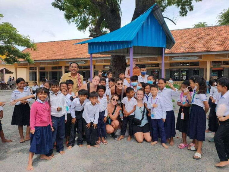 phnom-penh-private-tour-tuol-sleng-choeng-ek-killing-field