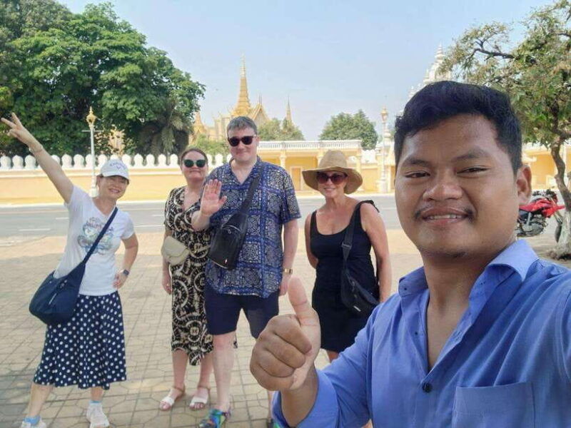 phnom-penh-private-tuk-tuk-tour-with-english-speaking