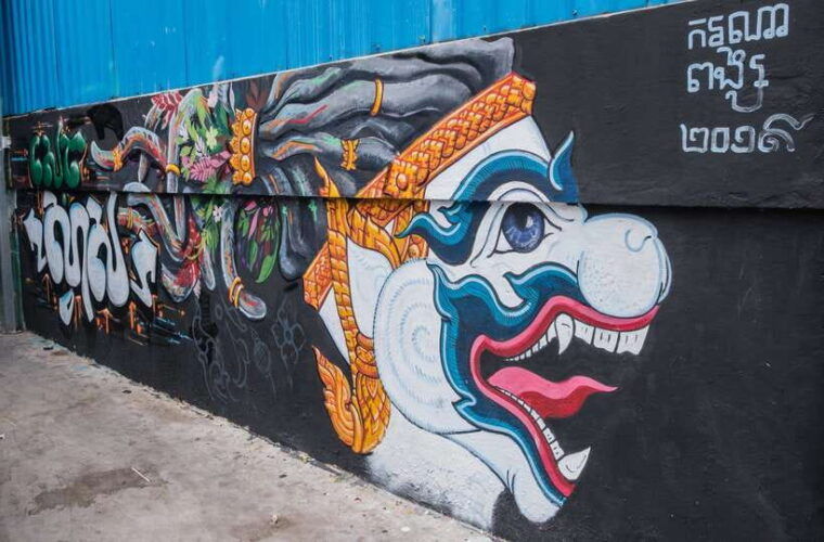phnom-penh-street-art-food-tour-by-tuk-tuk
