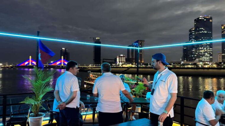 phnom-penh-sunset-city-lights-dinner-cruise-with-live-band