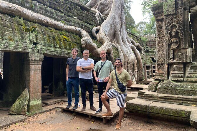 Phnom Penh to Angkor Wat Temples Park Day Tour Ticket and Lunch - What the Tour Includes and Excludes