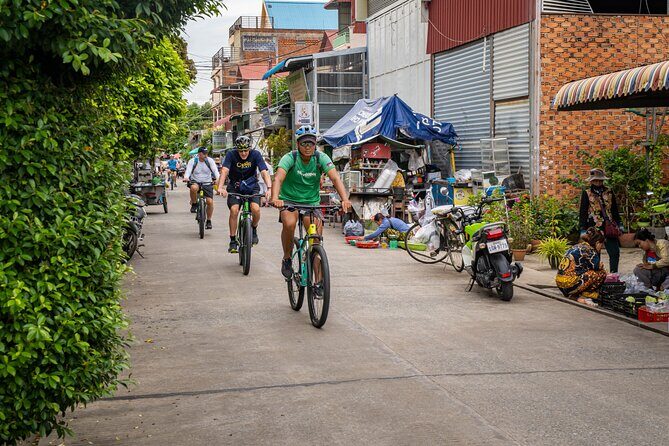 Phnom Penh to Silk Island Sunset Bike Tour/ E-Bike Available - Frequently Asked Questions
