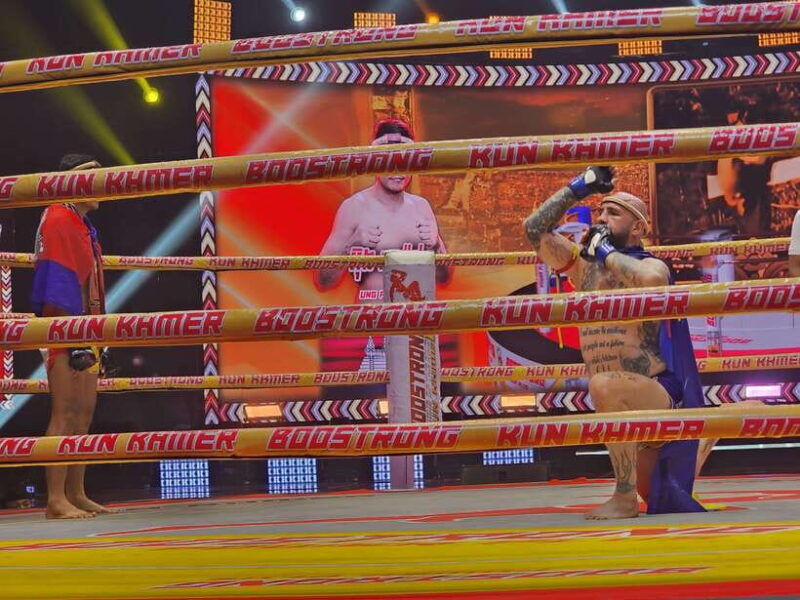 phnom-penh-watch-live-kickboxing-at-a-national-tv-stadium
