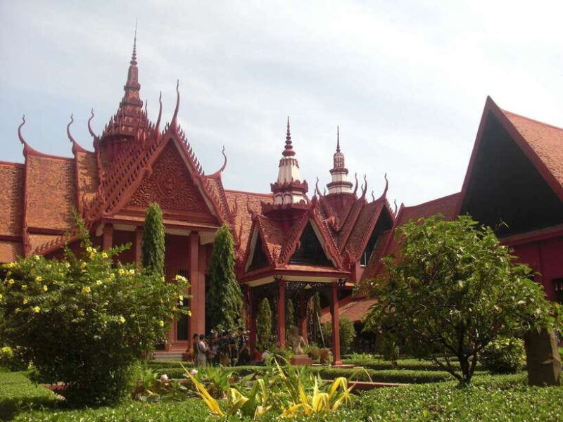 phnom-penh-welcome-tour-private-tour-with-a-local