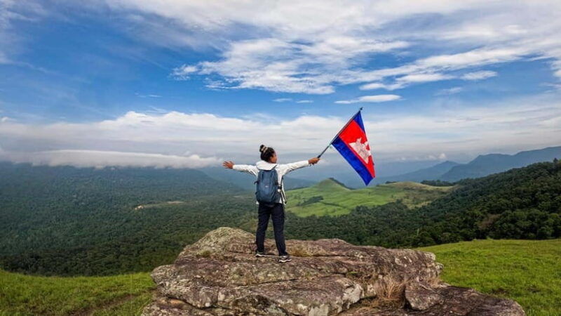 phnompenh-2-day-trekking-camping-to-mt-knang-phsar