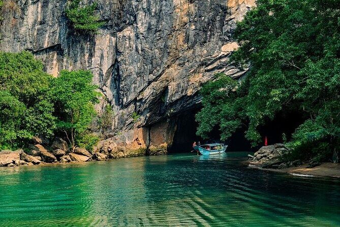 Phong Nha Cave or Paradise Cave Tour From Hue City - An In-Depth Look at the Phong Nha and Paradise Cave Tour