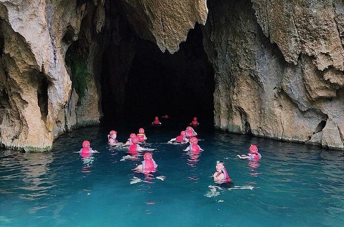 Phong Nha Cave tour From Hanoi 1 day - Who is This Tour Best Suited For?