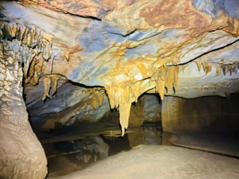 phong-nha-paradise-cave-4km-adventure