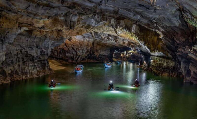 Phong Nha: Phong Nha Cave Expedition 4.5 km by Kayak - Key Points