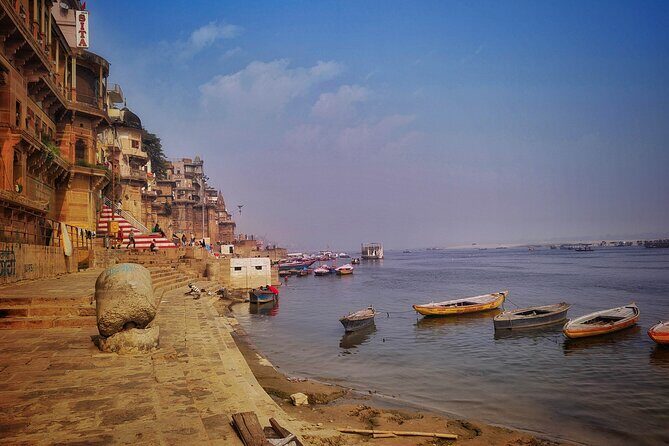 Photo Exploration of an Iconic and Spiritual City - Authentic Traveler Experiences