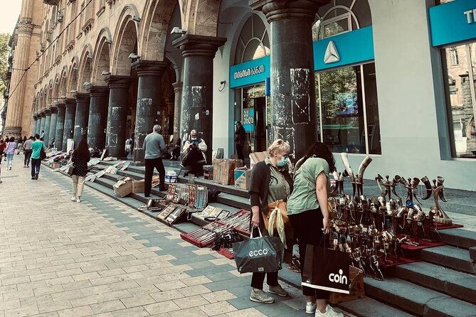 photo-quest-in-tbilisi-and-travel-in-time-for-children-and-adults