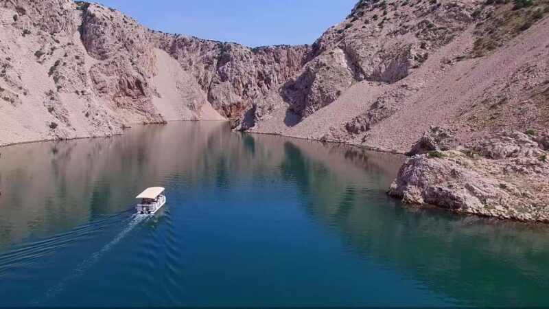 Photo safari trough river Zrmanja-boat excursion - An In-Depth Look at the Zrmanja River Boat Tour