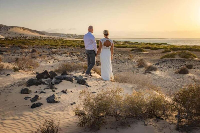 Photo shoot in Fuerteventura (south) with a professional photographer for special holiday moments - Discover the Magic of a Professional Photo Shoot in Fuerteventura’s South