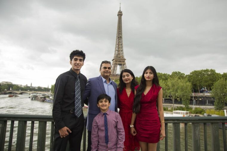 photographer-and-filmmaker-in-paris