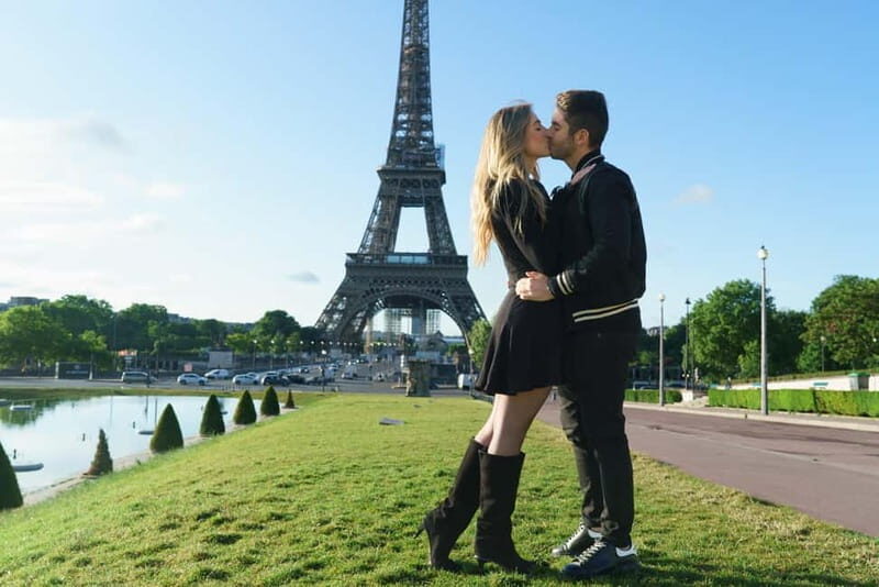 Photographer in Paris: Eiffel Tower and the most beautiful spots for a photo shoot - Final Thoughts: Is This Experience Right for You?