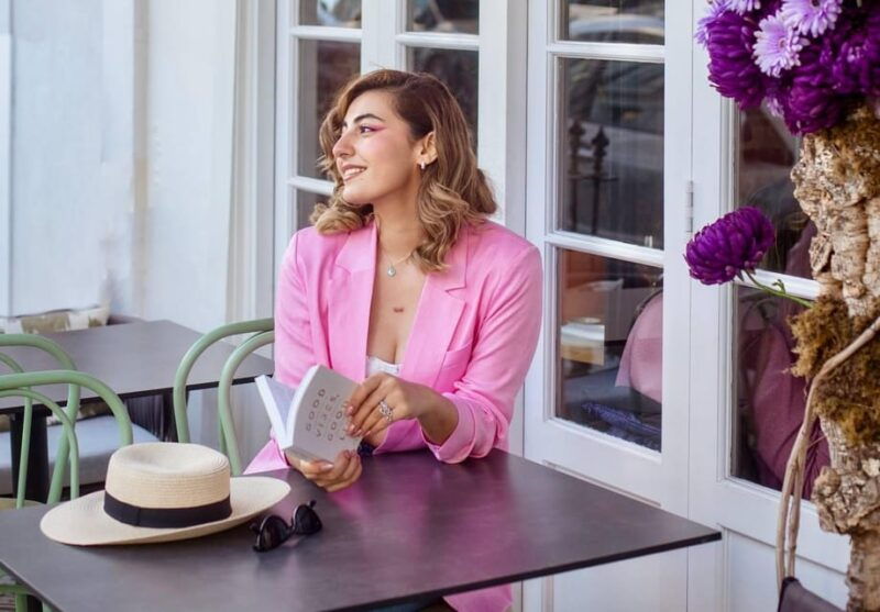 photoshoot-at-notting-hillcovent-gardenst-paul-cathedral