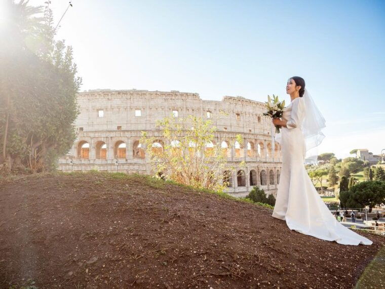 photoshoot-from-trevi-fountain-to-colosseum-with-a-local