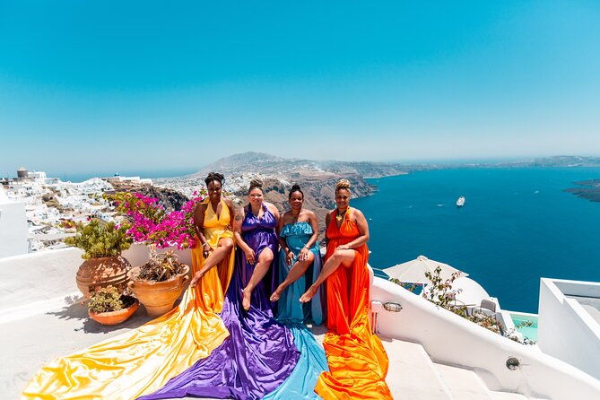 photoshoot-in-flying-dresses-in-santorini