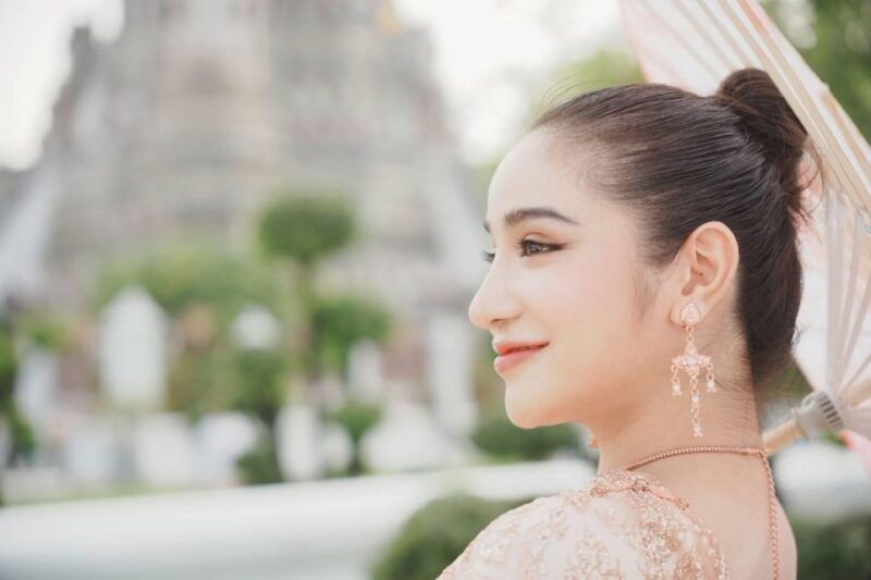 photoshoot-in-thai-costume