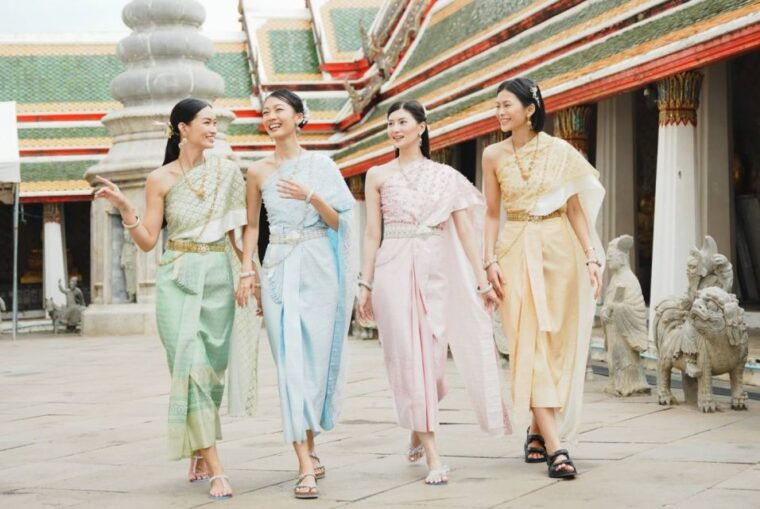 photoshoot-in-thai-costume