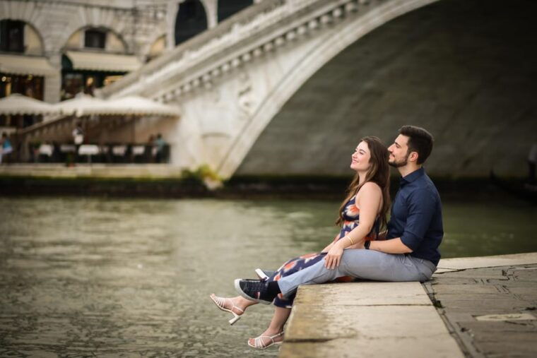 photoshoot-in-venice-your-story-our-lens-book-now