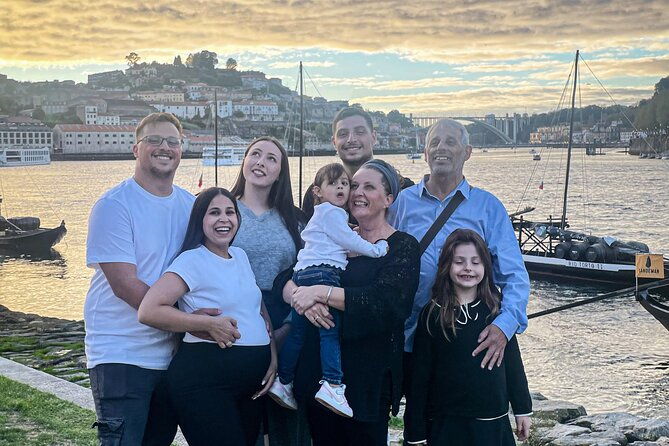 photoshoot-session-for-solo-couples-and-groups-in-porto-area