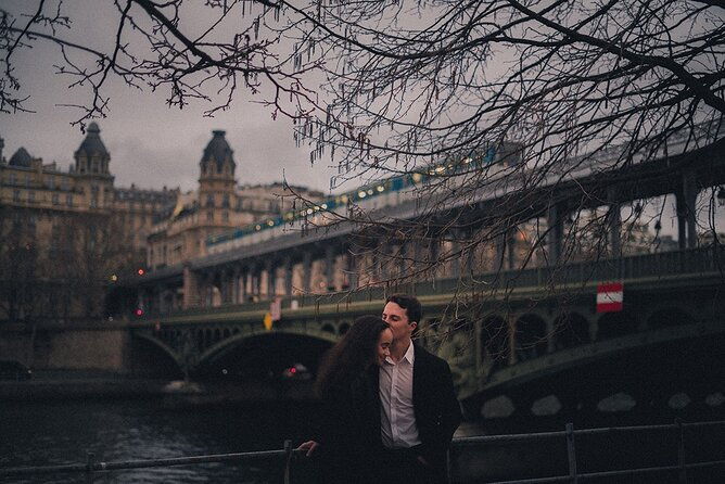 photoshoot-with-a-pro-photographer-in-paris